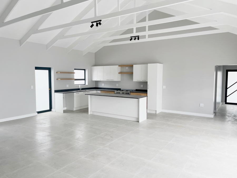 3 Bedroom Property for Sale in Oceanview Heights Western Cape